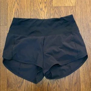 Lululemon hi rise pace short
